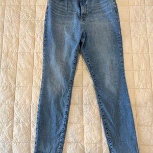 Universal Thread Denim Blue Skinny Jeans